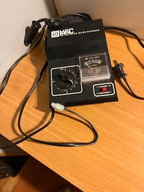 MRC Black RC Battery AC/DC Quick Charger